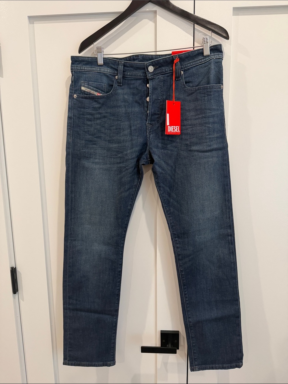 Diesel Men’s Dark Blue Jeans with Red Tag